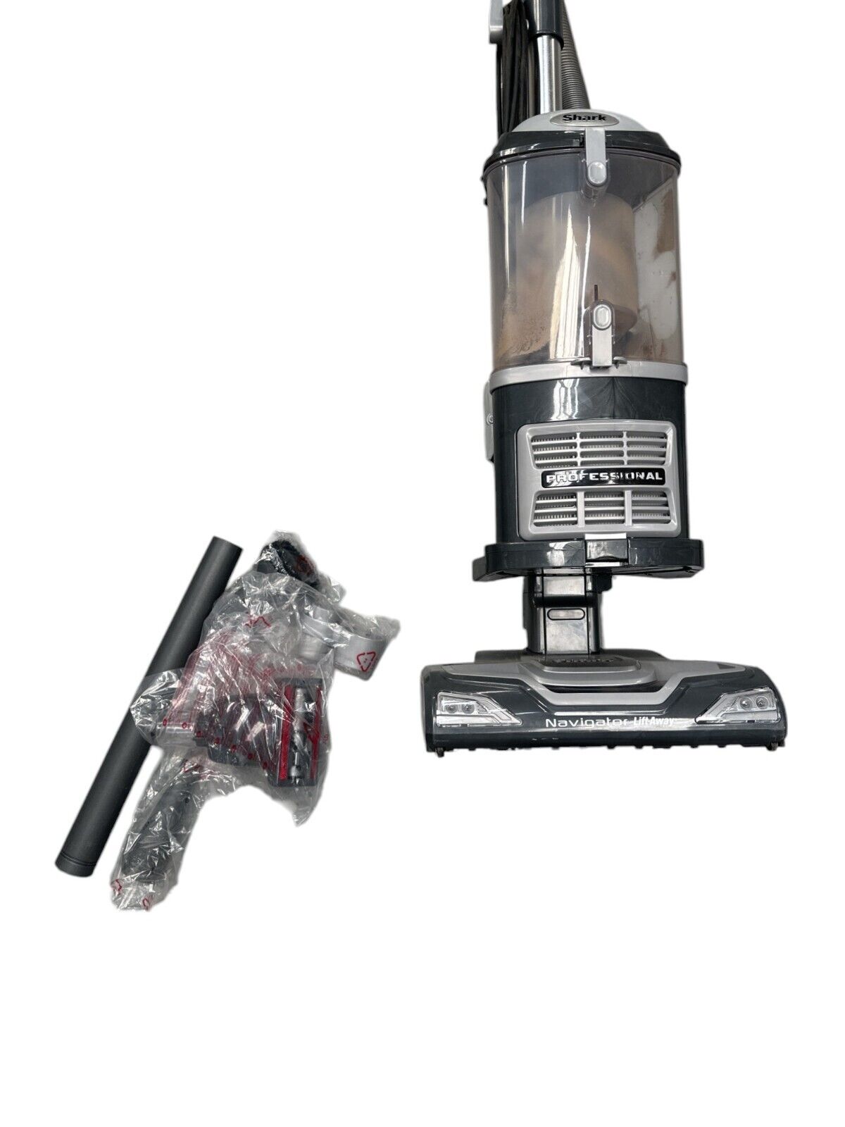 Shark Navigator Lift-Away Professional Upright Vacuum - UV540 -USED-