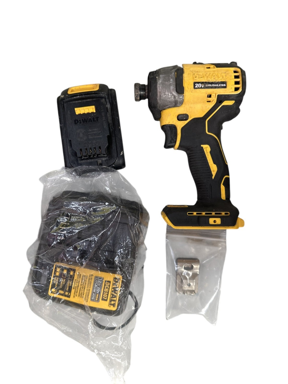 Dewalt DCF809D1 Atomic 20V Brushless 1/4" Impact Driver Kit -USED- LOOSE COLLET