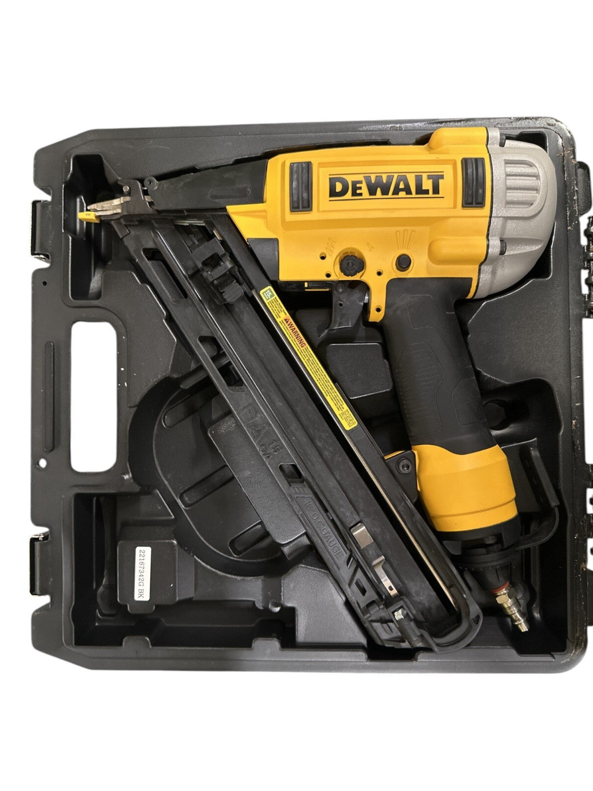 DEWALT DWFP72155 15-Gauge Finish Nailer -USED-