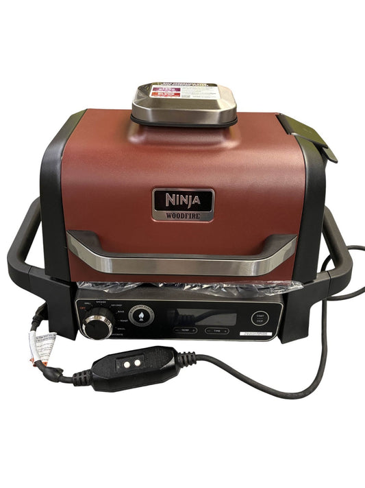(READ!) Ninja OG701RD Woodfire Outdoor Grill (NO PELLETS OR PELLET SCOOP)